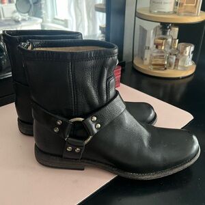 Frye Harness moto boots